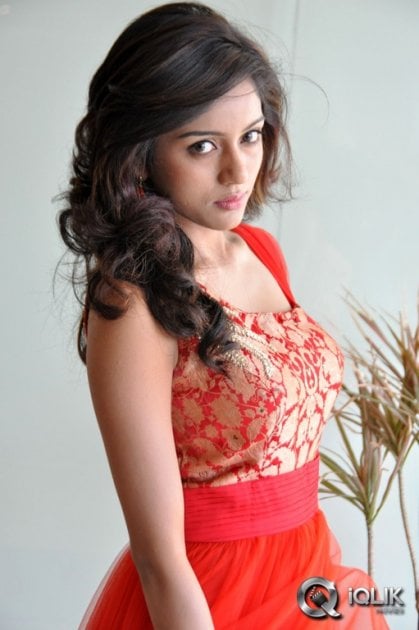 Vithika-Sheru